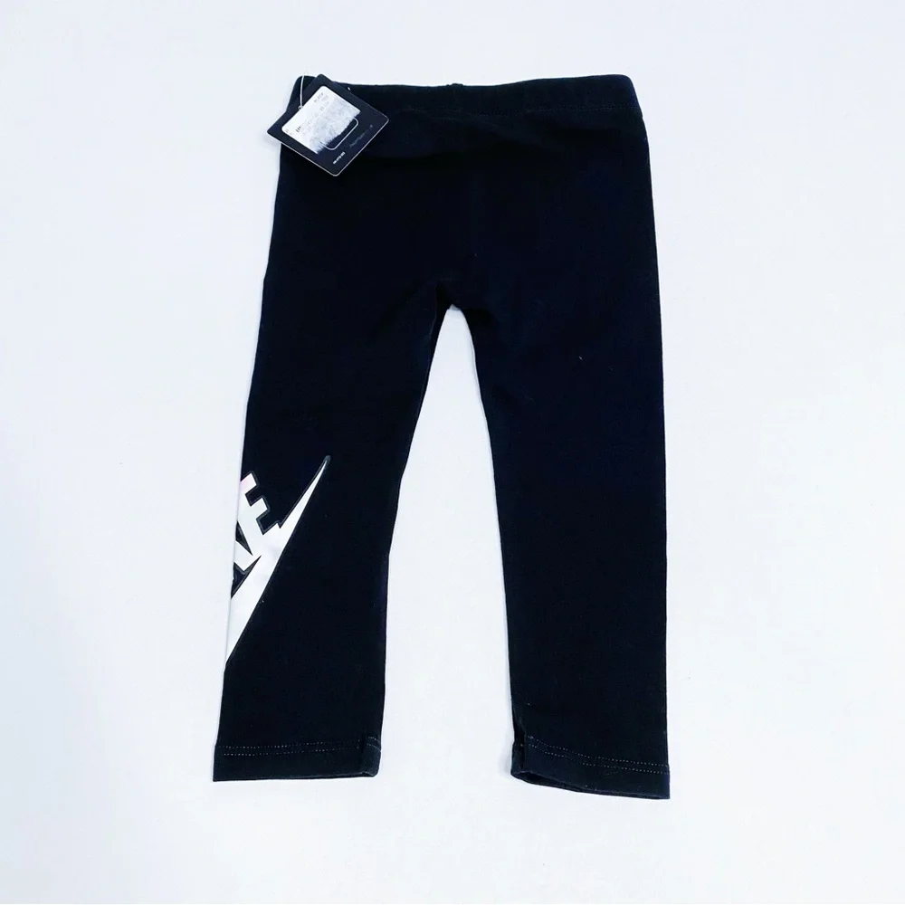 Nike - Black Leggings